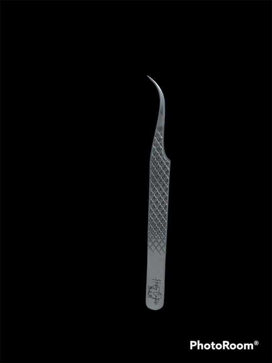 Curved Isolation Tweezer