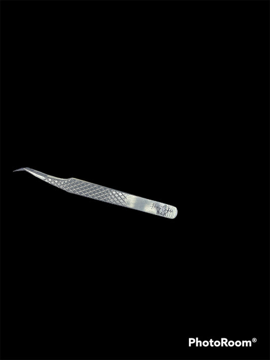 L-Shaped Volume Tweezer