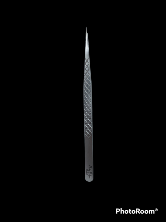 Sweet Isolation Straight Tweezer